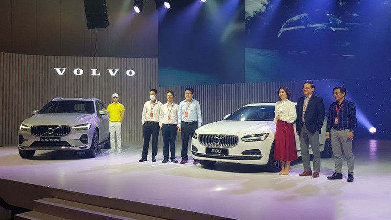 /assets/tin-tuc/volvo-car-viet-nam-ra-mat-xc60-va-s90-moi-voi-nhieu-nang-cap-dot-pha.jpg
