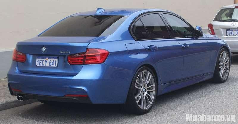 duoi xe bmw 328i tinbanxe vn