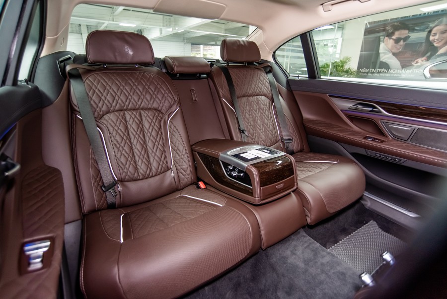 Thiết kế ghế ngồi bmw 740li