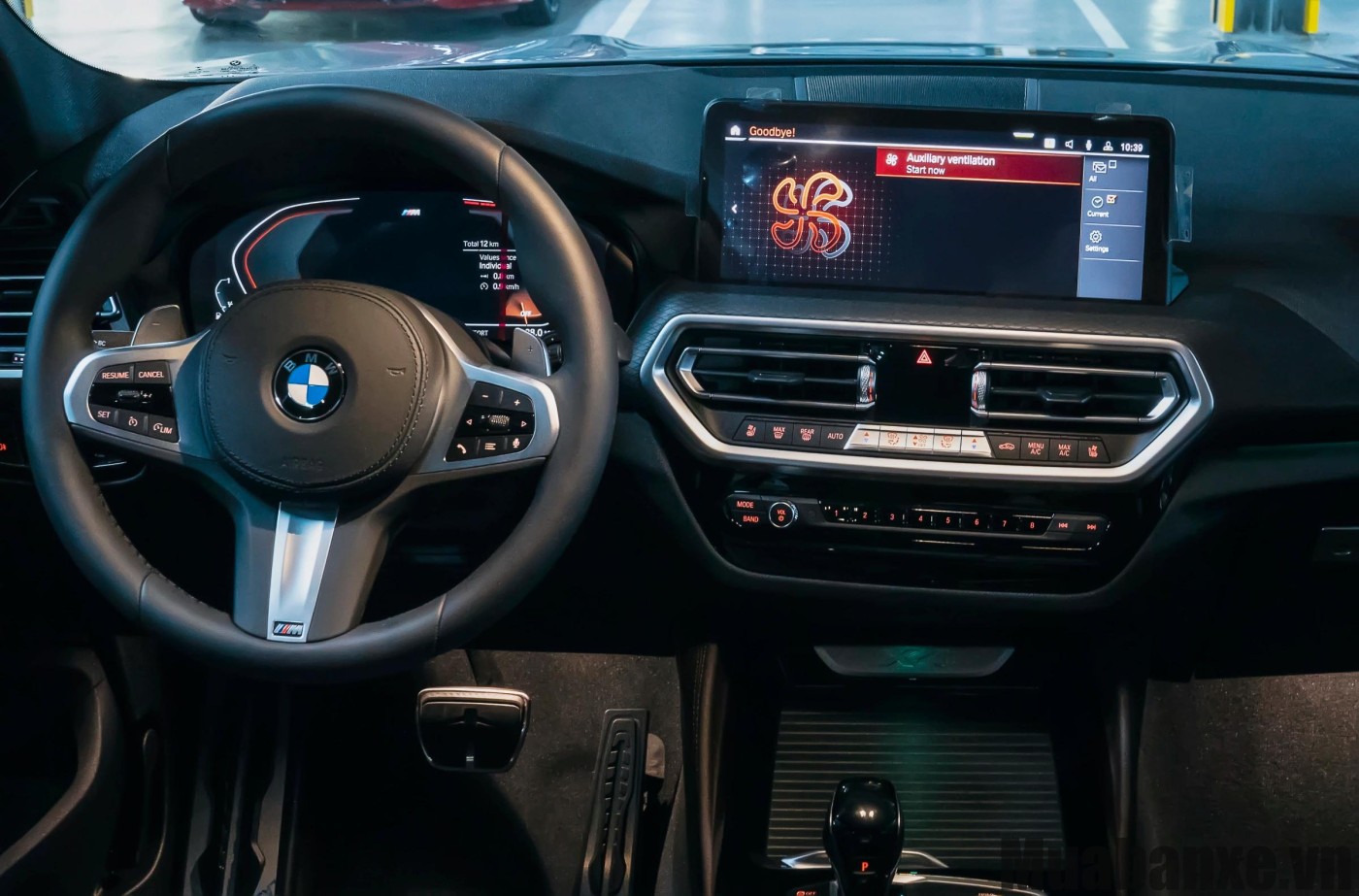 tap lo xe bmw x4
