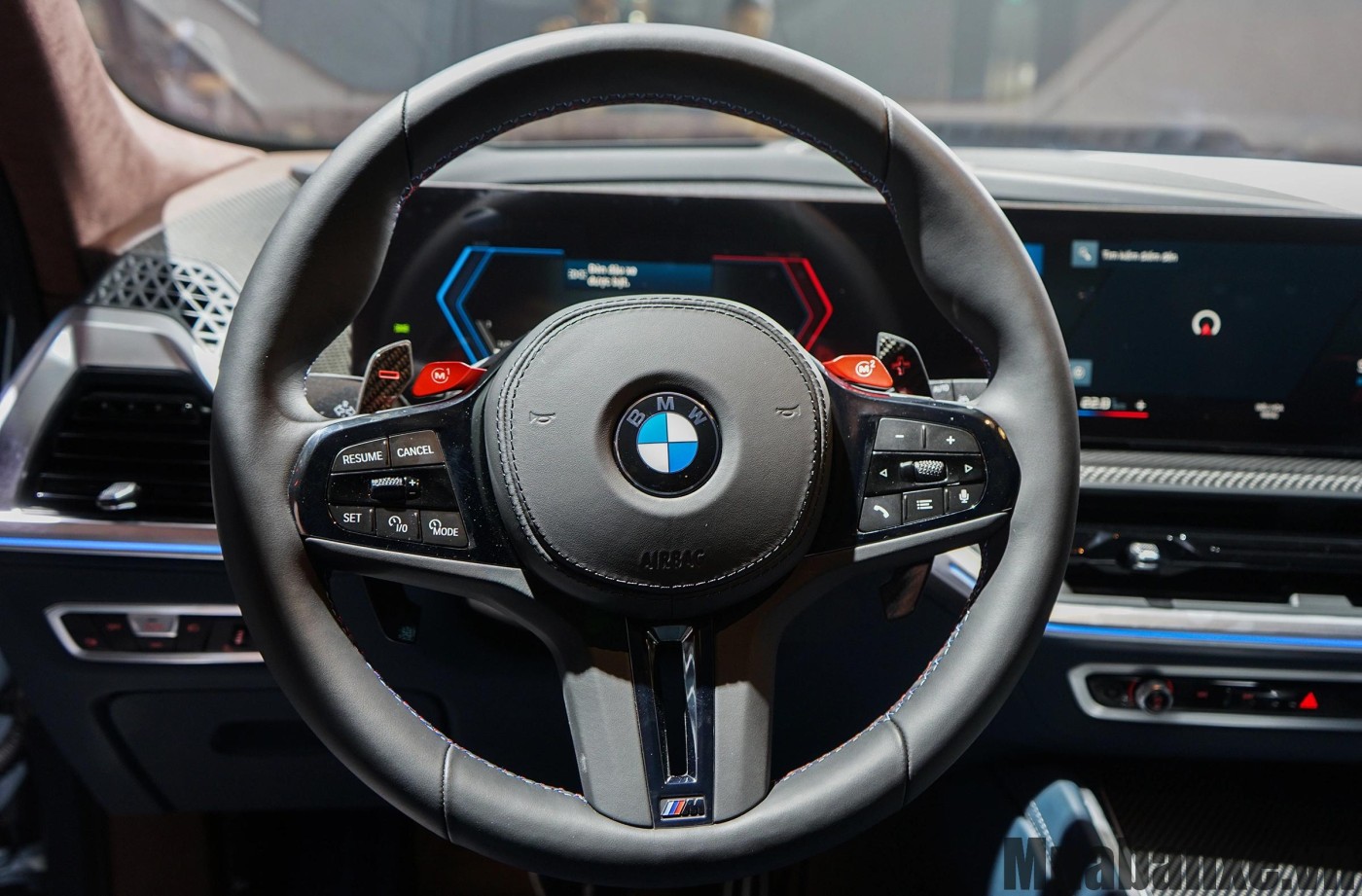 vo lang xe bmw xm
