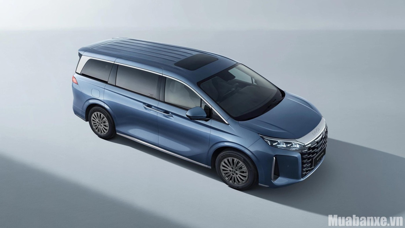 Cảm giác lái xe BYD M9